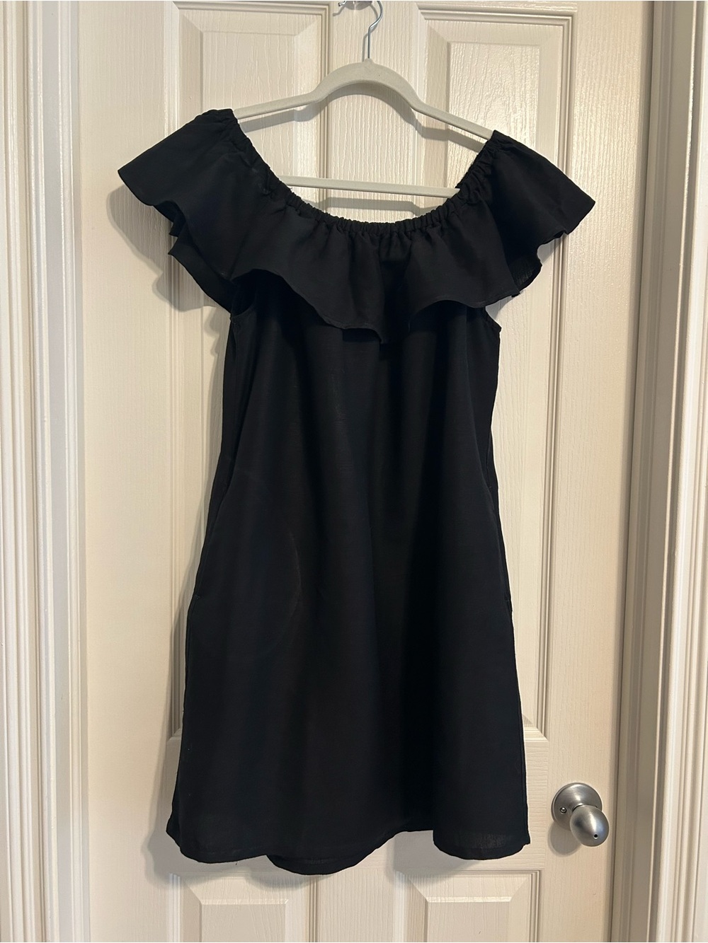 Tommy Bahama Black Off-Shoulder Ruffle Mini Dress - Picture 4 of 9